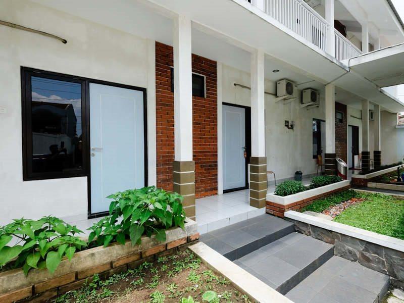 Reddoorz Near Moro Mall Purwokerto Eksteriør bilde