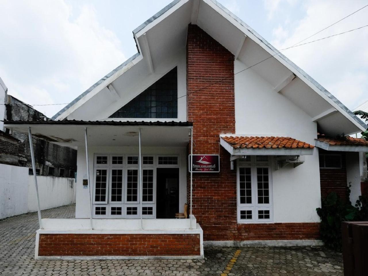 Reddoorz Near Moro Mall Purwokerto Eksteriør bilde