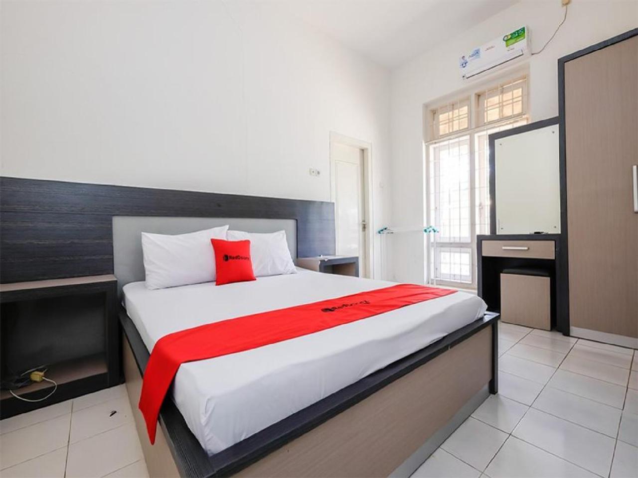 Reddoorz Near Moro Mall Purwokerto Eksteriør bilde